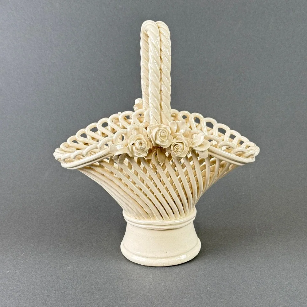 Ceramic Lattice‎ Basket Vintage Cream Floral Rose Twisted Handle 9.5in Excellent